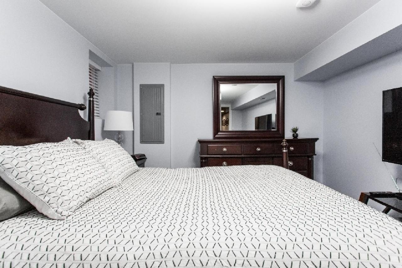 Forrestville Ave Large Suite Chicago Luaran gambar